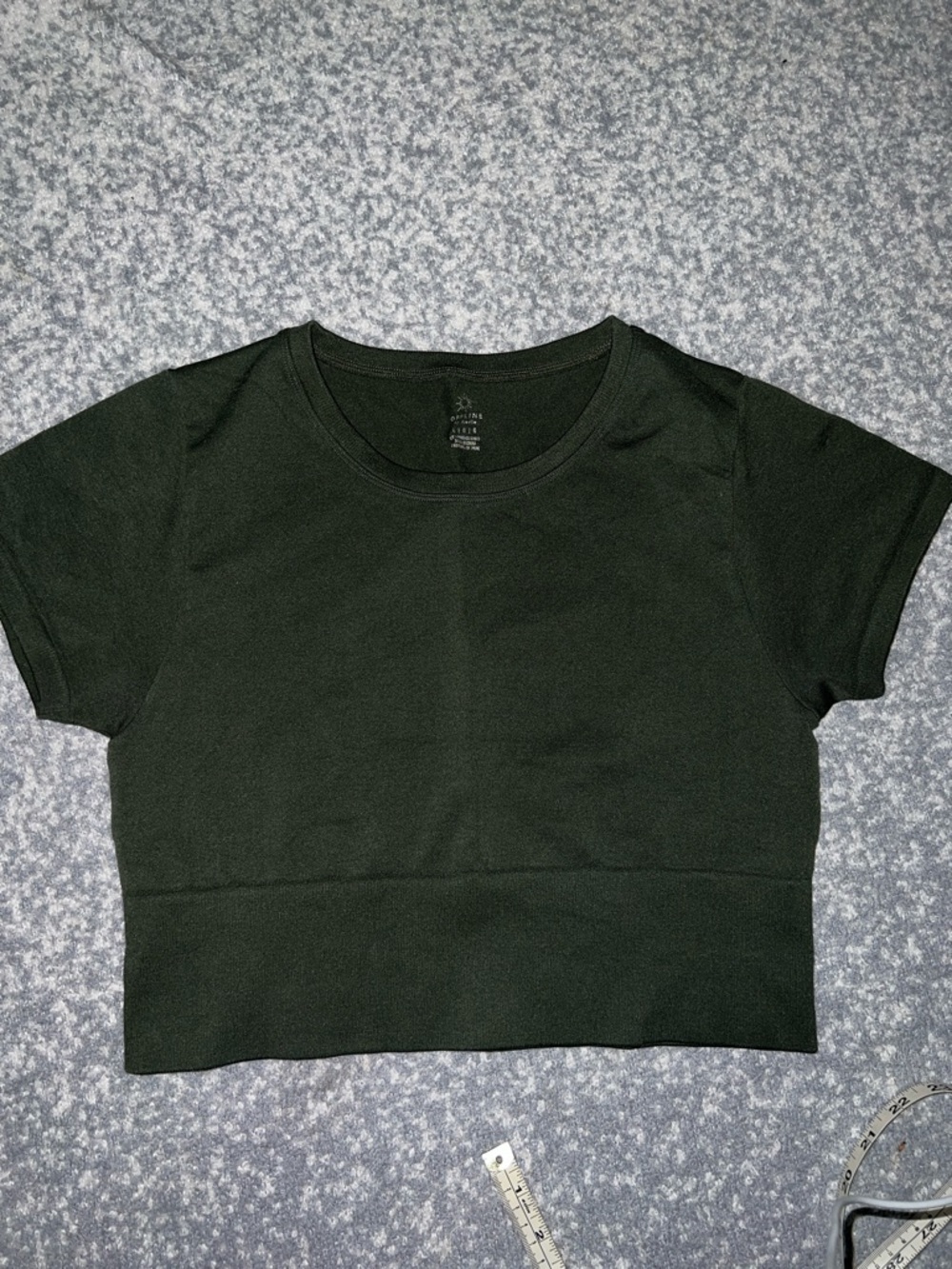 Cropped Crew Tee in Dark Green